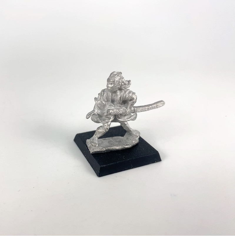 C05 (12) Ready to Draw Sword