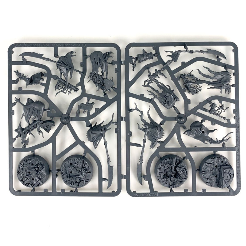 Glaivewraith Stalkers