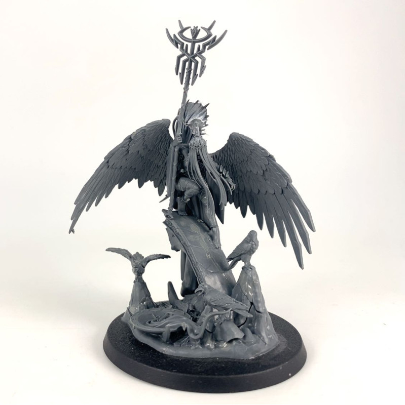 Krethusa l'Oracle-sorcière (excès de colle)