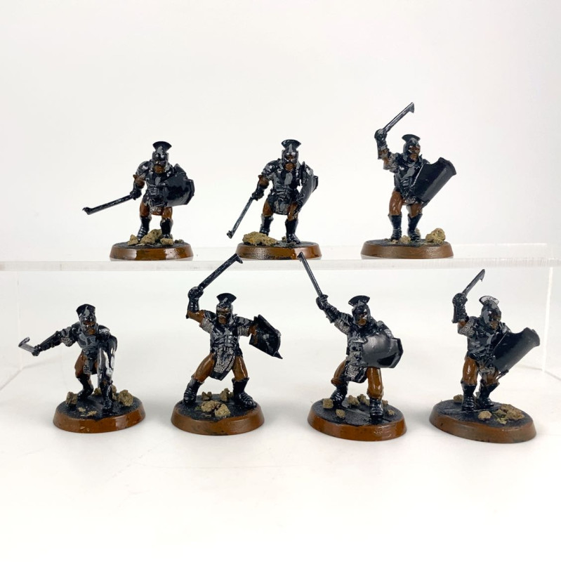 Uruk-Haï warriors