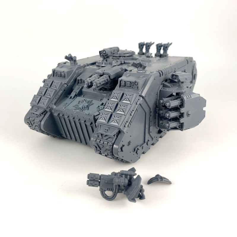 Land Raider Crusader conversion