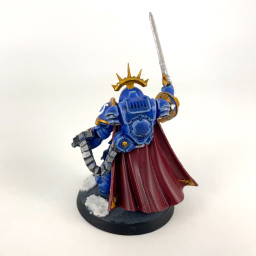 Captain in gravis armour