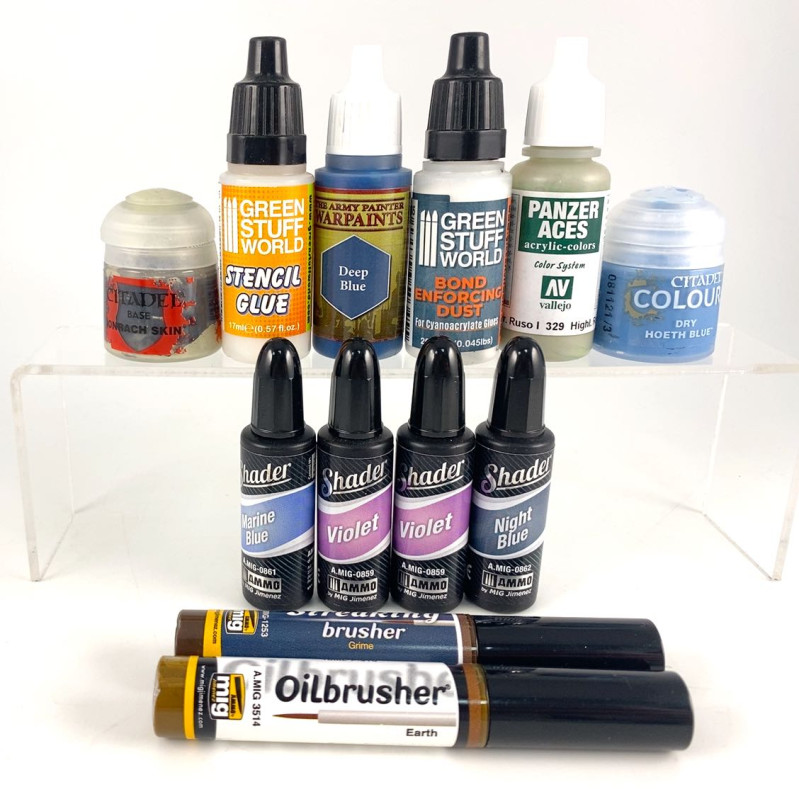 Lot de diverses peintures - Neuf