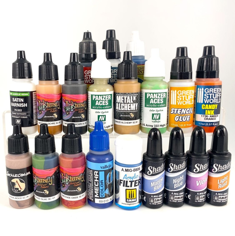 Assortment of various paints - New