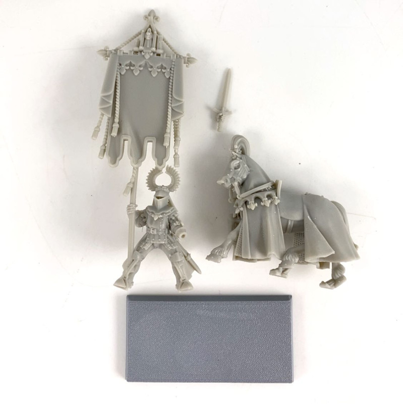 Gallia - Battle Standard Bearers on Horse - Highlands Miniatures