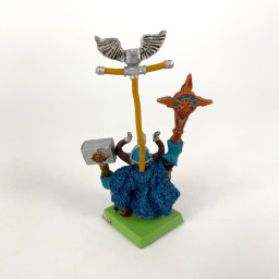 Kragg le sévère seigneur des runes