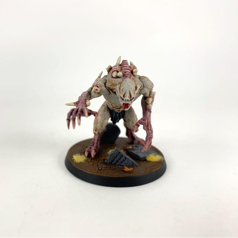 Crypt Haunter Courtier