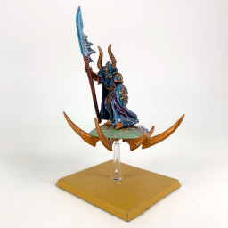 Tzeentch Chaos Lord on Disc...