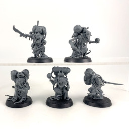 Acolytes Globadiers