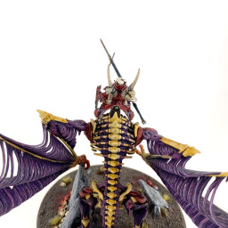 Vampire Lord sur Zombie Dragon