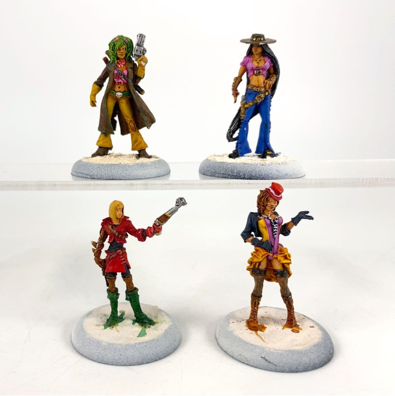 Lot figurines Eden