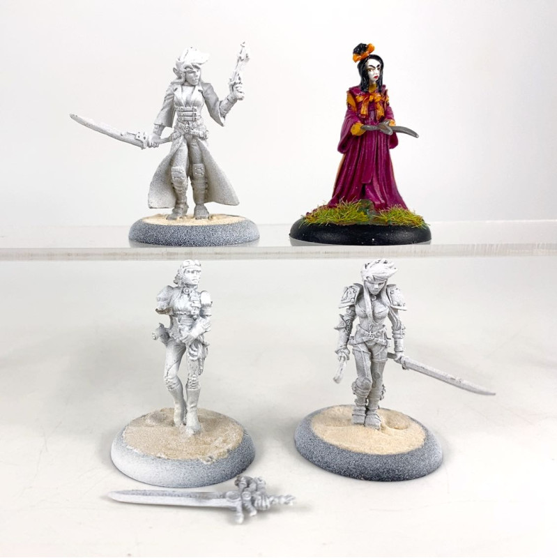 Lot figurines Eden