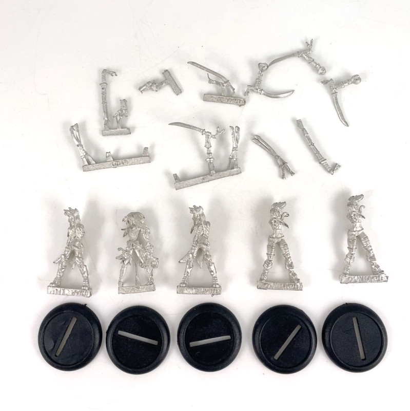 Set of figurines from Jeff Valent Studios incomplet