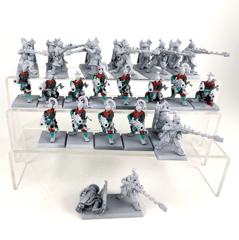 iron hail and crane gunners