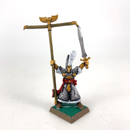 High Elf Standard Bearer