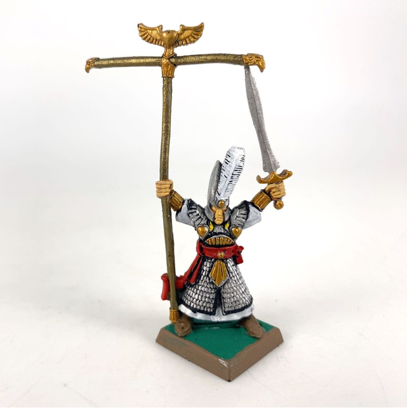 High Elf Standard Bearer